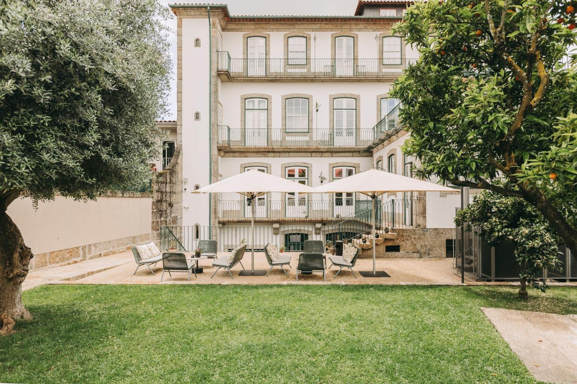 Torel Royal Court Guimaraes Exterior photo
